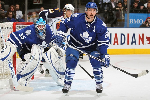 Maple Leafs sign free agent Beauchemin