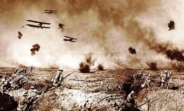 Austria declara la guerra a Serbia.