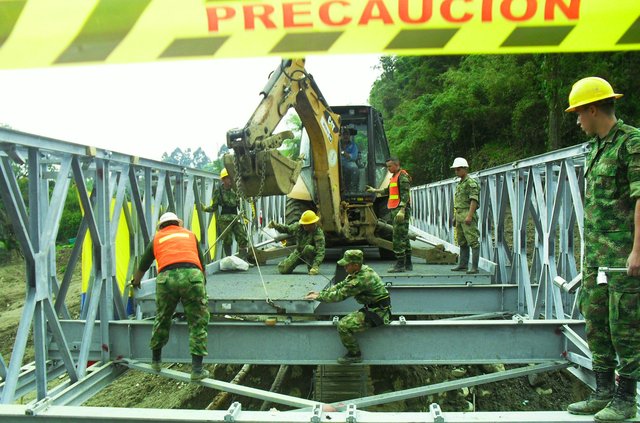 LOS PRIMEROS INGENIEROS MILITARES