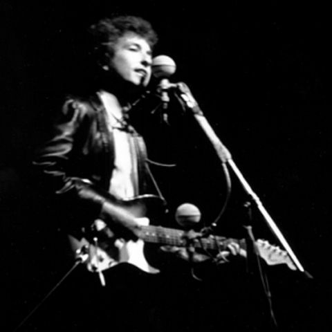 Bob Dylan plays at the Newport Folk Festival