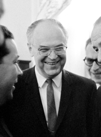 Quarantine and talks with Dobrynin