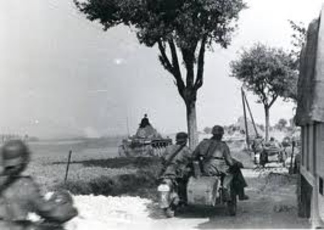 Francia continúa su ataque desde el Mosa hasta el mar.