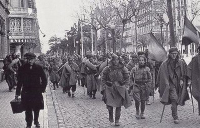 los nacionales entran en Barcelona.