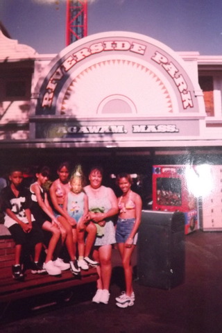 A Trip to Riverside "Six Flags"