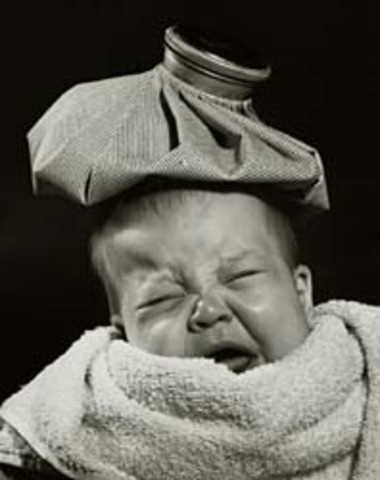 Wilma gets sick with polio