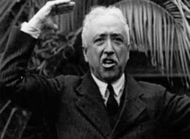 Niceto Alcalá Zamora, destituido