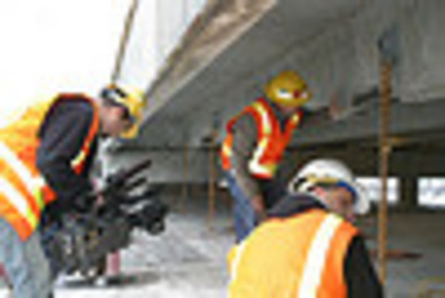 Albert D. Rosellini Memorial Bridge Closed from 11:59 P.M. to 7 A.M. to Install Equipment for Electronic Tolling