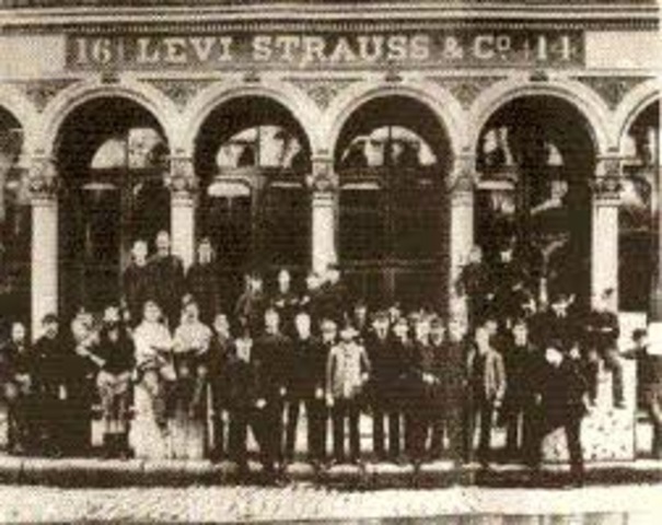 Produccion masiva de vestidos