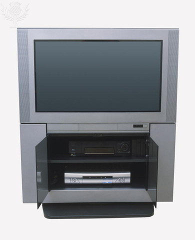 moms first tv with colour