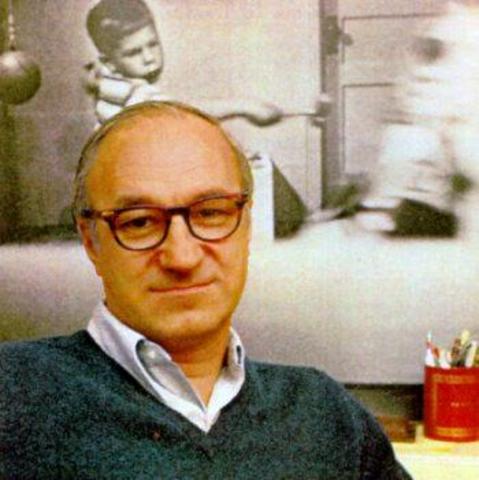 1961 - Albert Bandura (and others) carries out research on observational learning and aggression ‘Transmission of aggression through imitation of aggressive models’ [Core study 3]