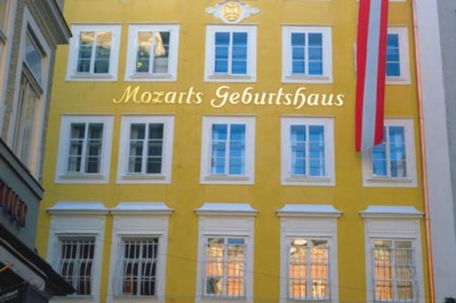 Wolfgang Amadeus Mozart entró al servicio Salzburgo