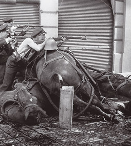 Conflicto interior catalán entre la generalitat y el gobierno republicano.