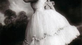 Timeline: Anna Pavlova Timeline / Jaydene
