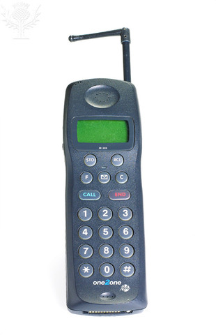 Mommy got a mobile phone