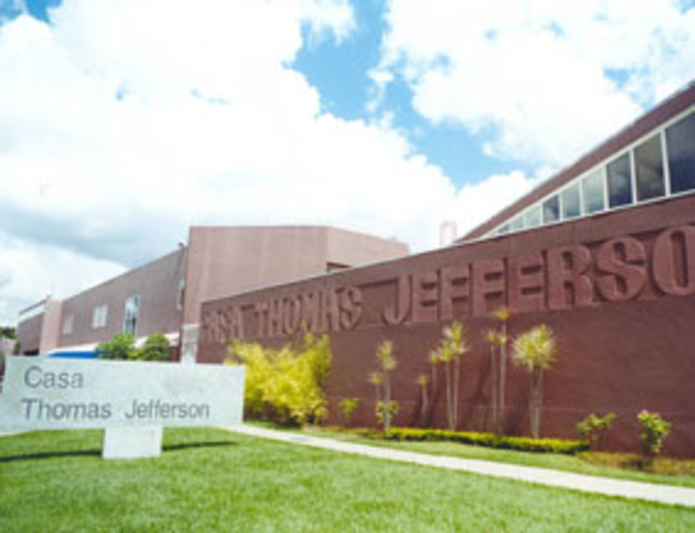 I applied for Casa Thomas Jefferson in 2005.