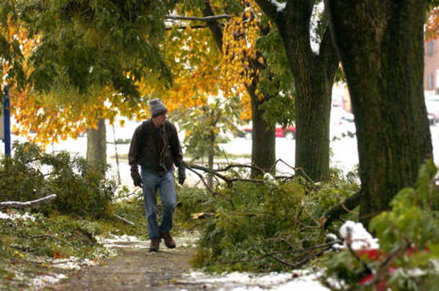 Red Cross opens shelter