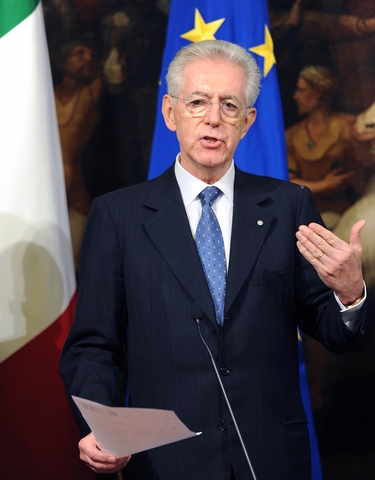 I parlamentari Pdl a Monti: "Spieghi certe frasi"