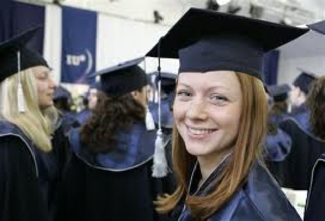 Women surpass men in college degrees
