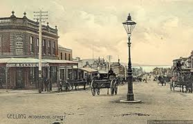 Firsst electric street lights