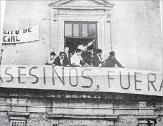1er brote de rebeldía estudiantil