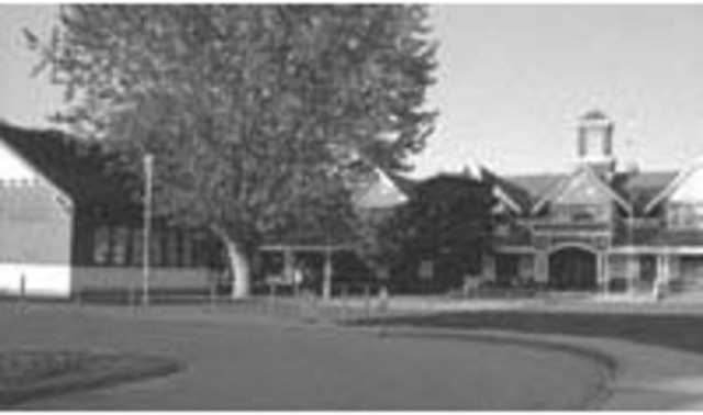 General Currie Elementary School opens