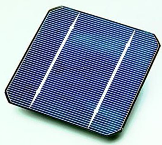 First Photovoltaic cells