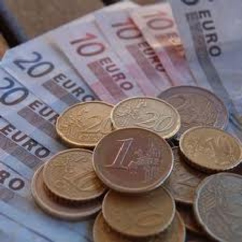 The cost of rescuing Ireland's striken banks rises to €45bn