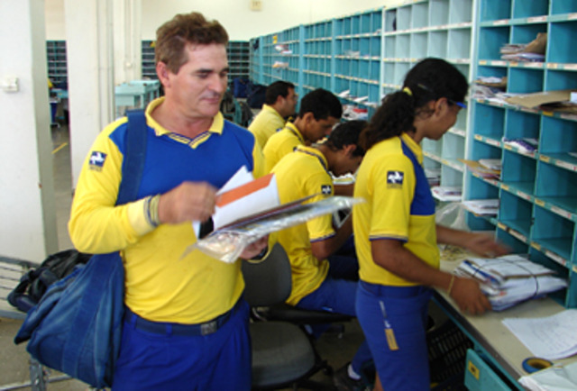 1ª Geração - Imprensa e Correios