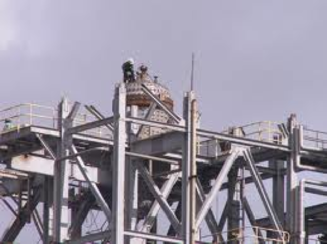 Successful operation of several biomass gasification tests identified hot gas cleanup as key to widespread adoption of the technology