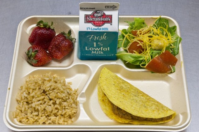 Congress approves National School Lunch Act