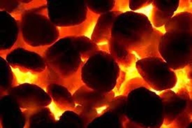 British discover how to cook coal (1600s-1700s)