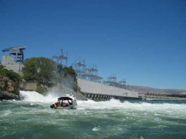 The Dalles Dam
