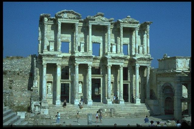 Library of Pergamon: 197BC- 159BC