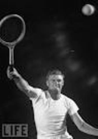 Frank Sedgman Defeats Ken Mcgregor