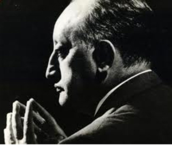 Conoce a Valle - Inclán