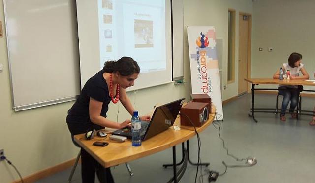 Presentation of Taghinfo at BarCamp Yvn'12