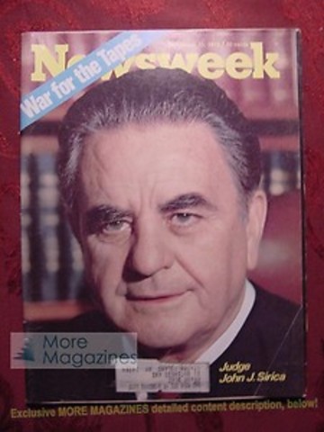 Court orders Nixon to release tapes