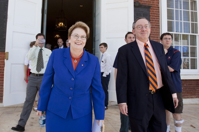 Sullivan addresses crowd from Rotunda steps