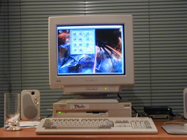 AMIGA 3000 Released