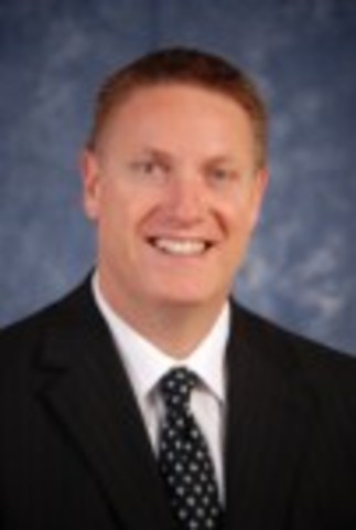 Dan and  Annelise left home.