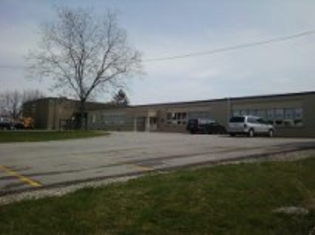 Began teaching at Grandview