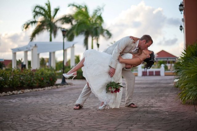 I became a Mother-in-law in CUBA