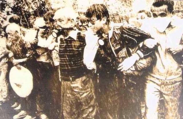 The Department of Public Infor-mation (DPI) issues Order No. 1 requiring all media publications to get a clearance from the DPI, and Order No.2