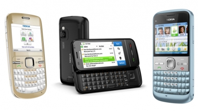 Nokia Releases the first smartphone with a qwerty keyboard