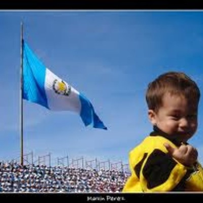 Timeline: Nació en Guatemala 1988