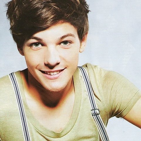 Louis Tomlinson was born.