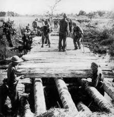 Australians and Anericans flew to Buna