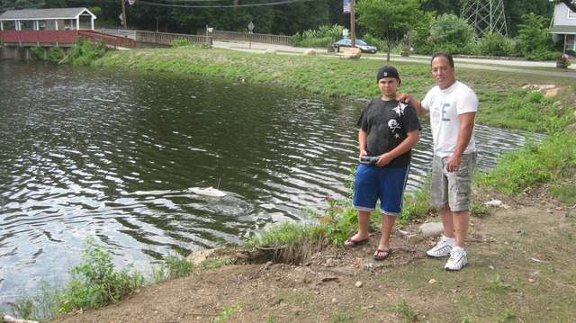 Residents work to revitalize Winter's Pond