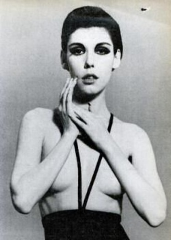 Rudi Gernreich launches his monokini