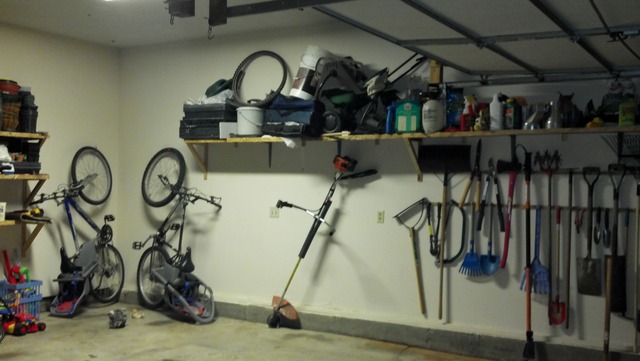 Clean Garage!!